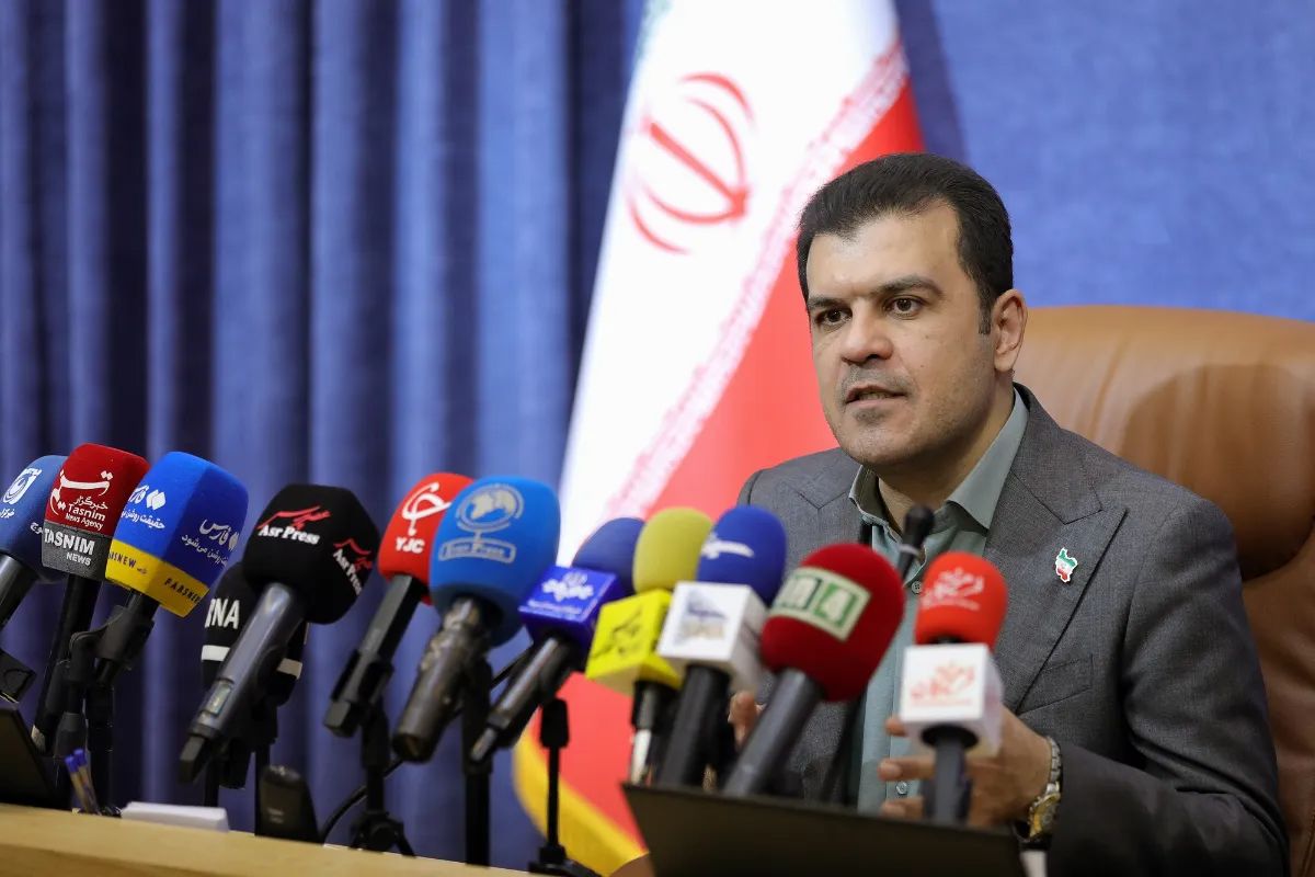 رونمایی از نسخه پایدار «دستیار هوش مصنوعی» تا پایان سال